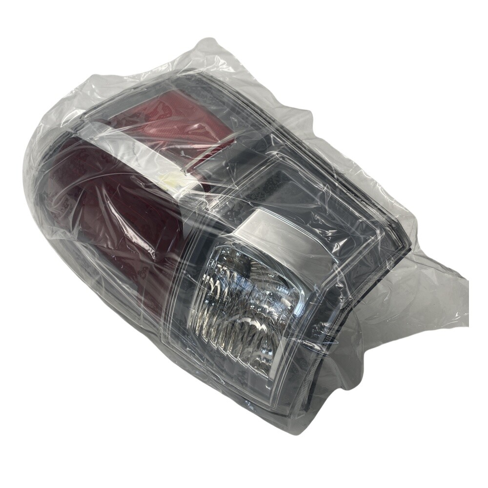 2020-2021 Toyota Tacoma Tail Light Assembly Right Passenger Side 81550-04210