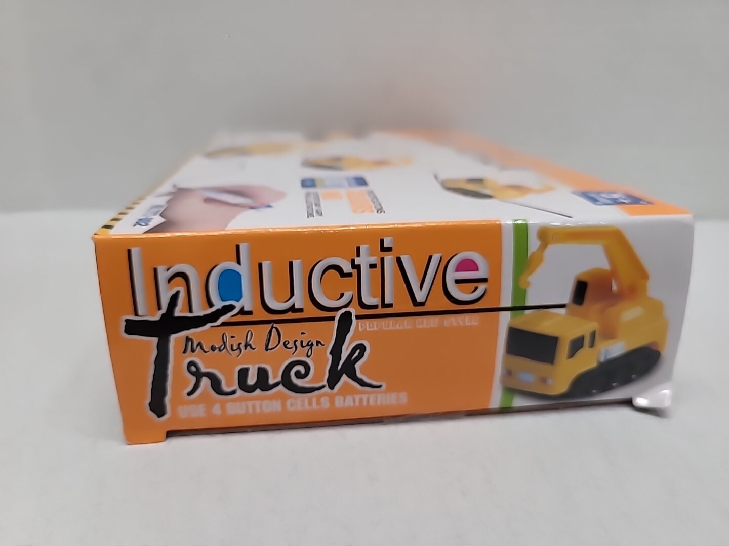 Gold Light Inductive Truck Modish Design Toy Will Follow Any Drawn Line