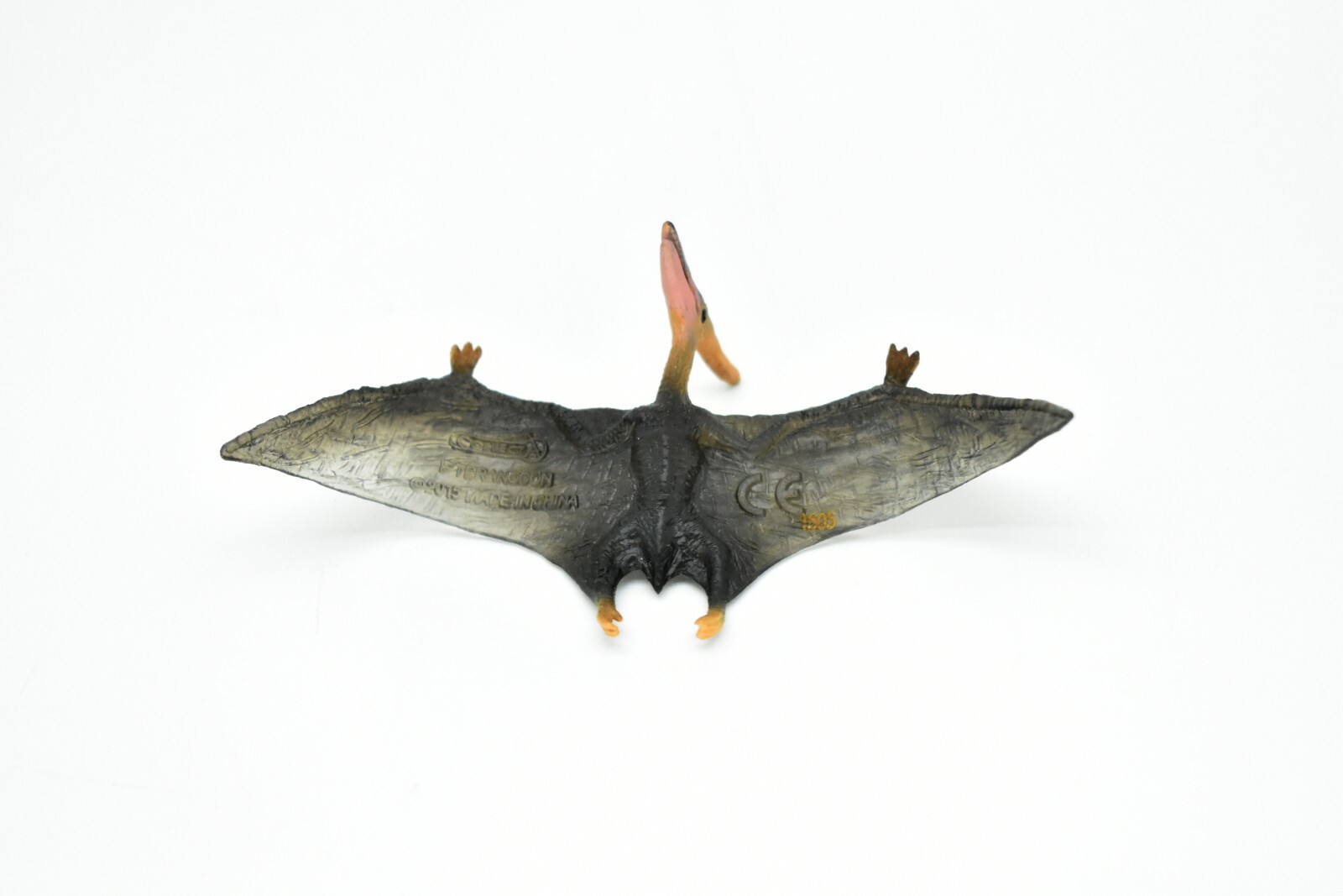 Pteranodon Dinosaur, Very Nice Plastic Replica 3″ F8121-B117