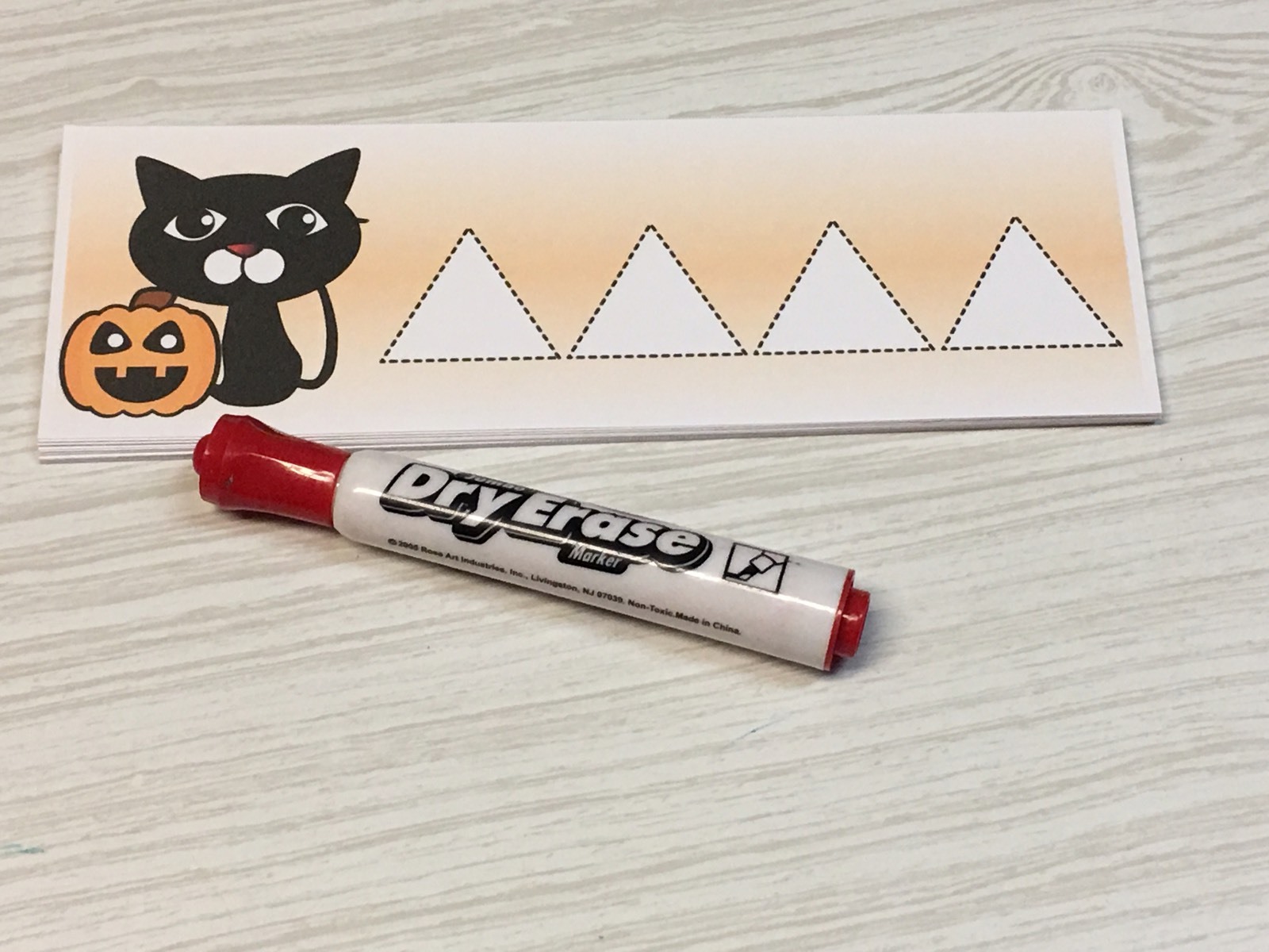 Black Cat – Shapes Tracing – Laminated Activity Set – Teaching Supplies