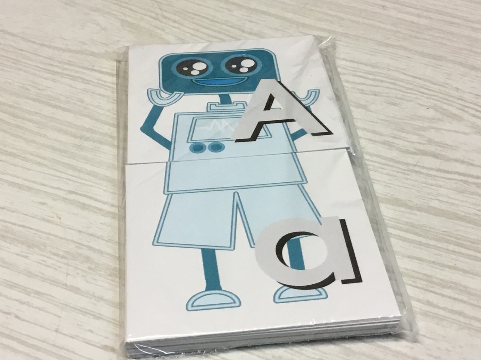 ROBOT ROB – Uppercase Lowercase Match – Teaching Supplies READING