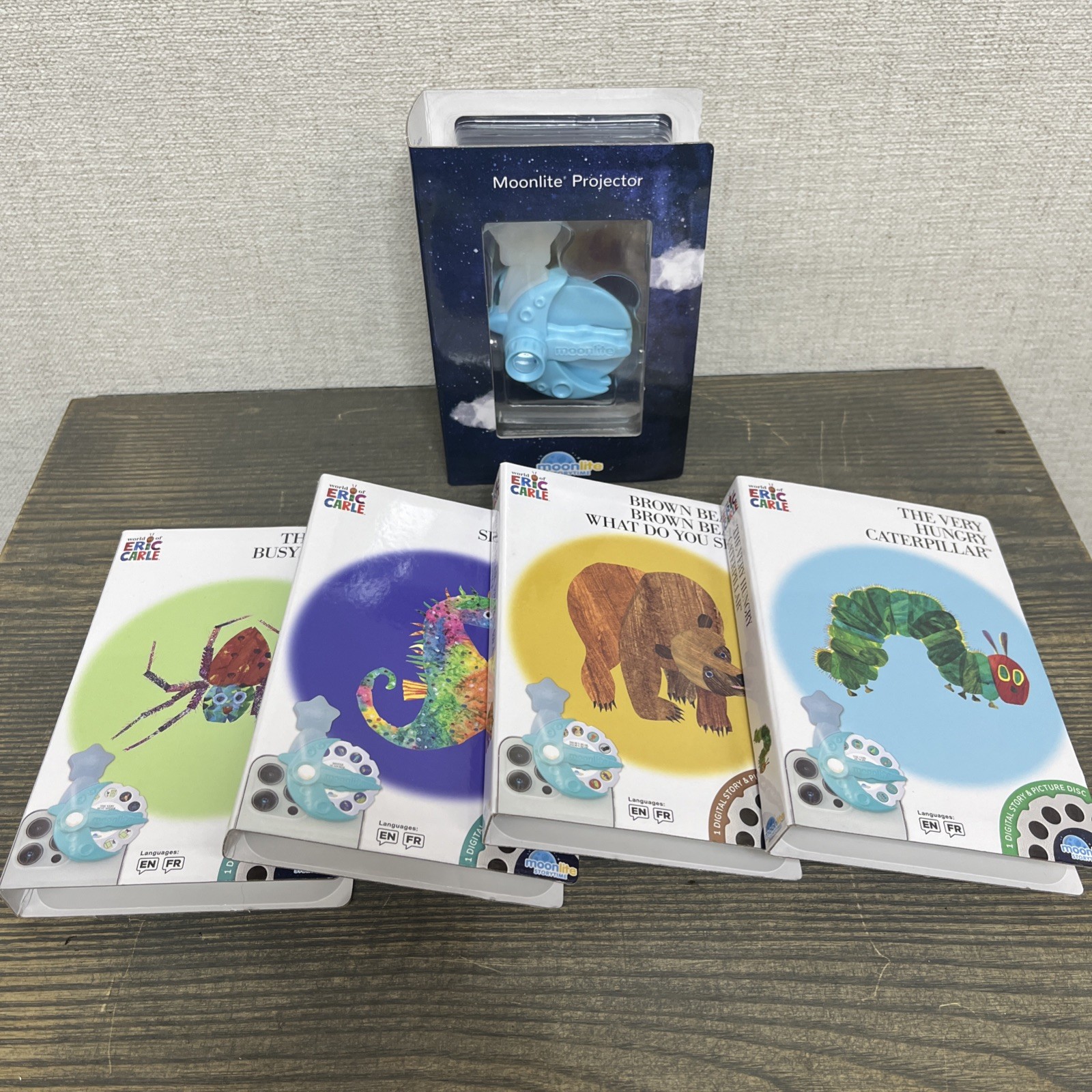 Moonlite Storytime Projector for Smartphones With World Of Eric Carle 4 Reels