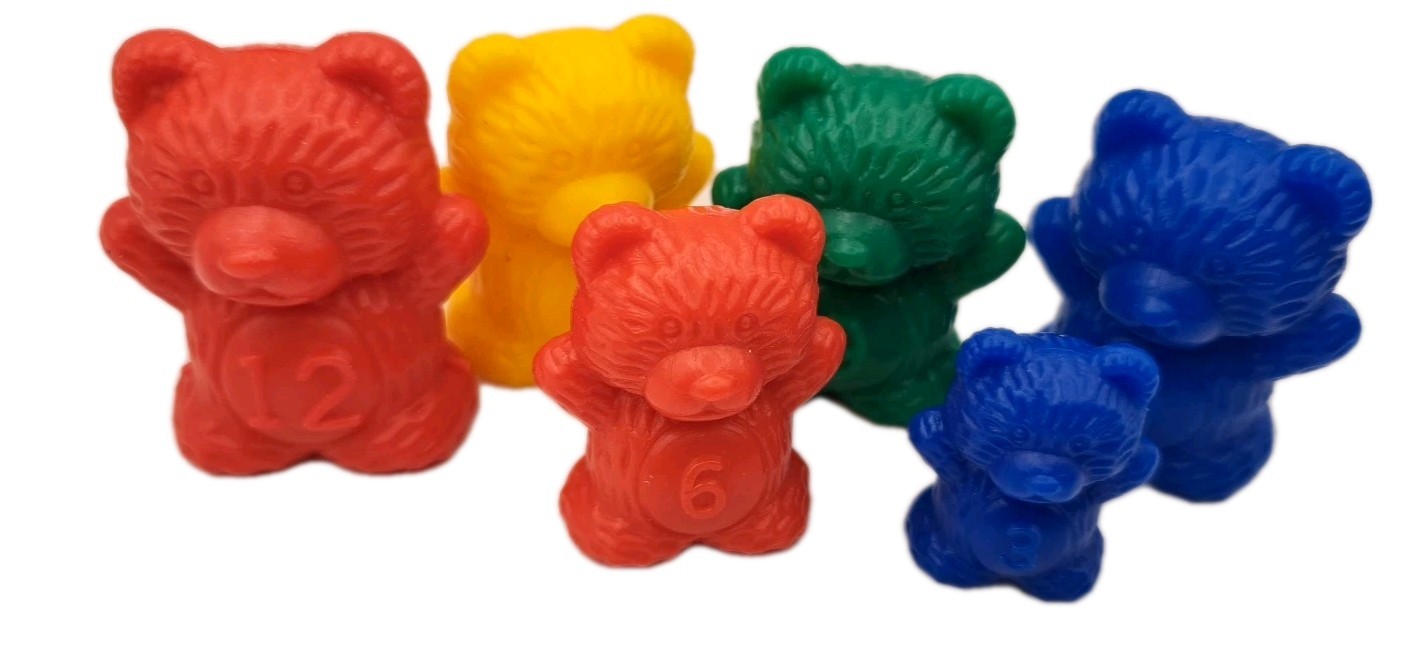 74 Plastic Counting Bears Small, Medium, Large 4 Colors yellow, Green, Red, Blue