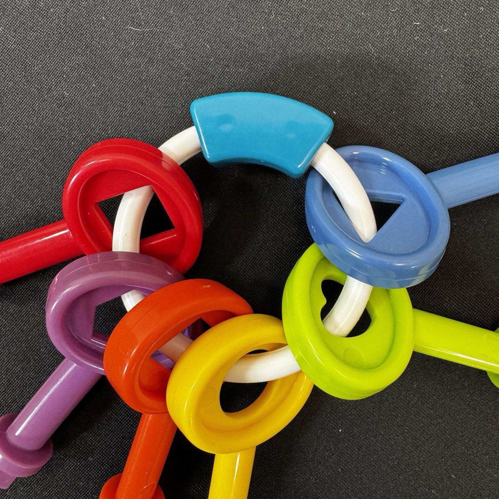 Battat –Replacement Keys for Shape Sorter House