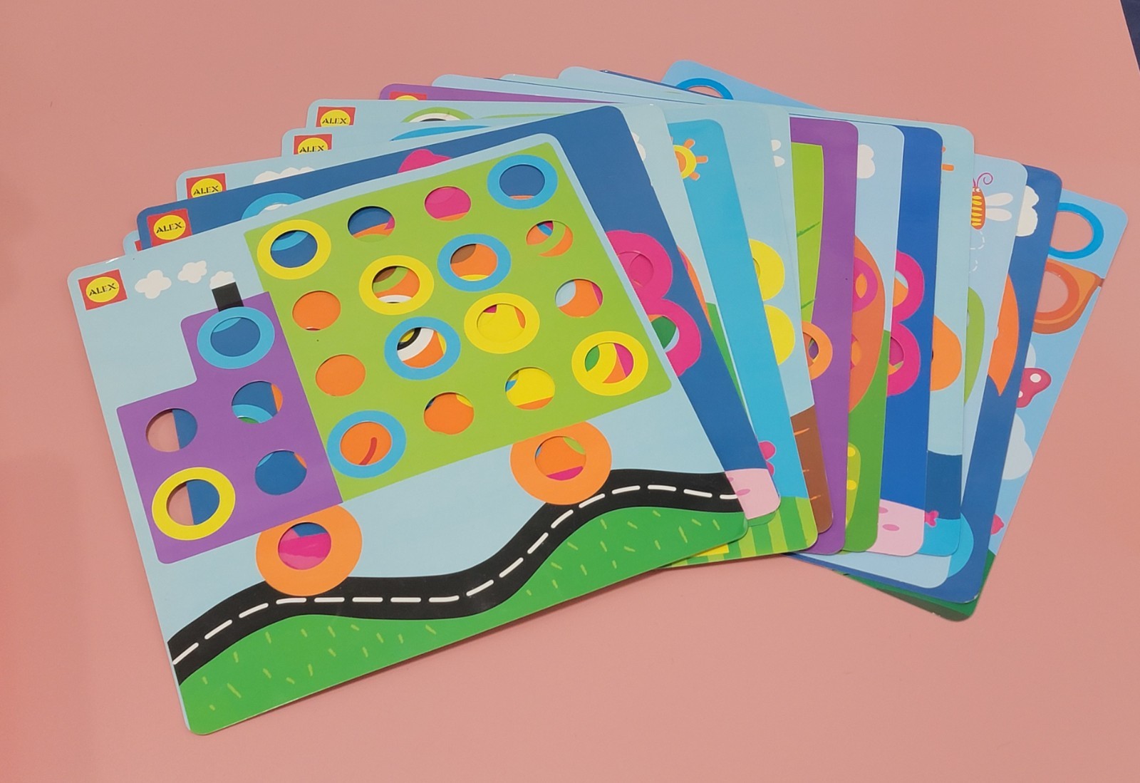 Button Art Activity Set STEM toy for preschool, used good condition