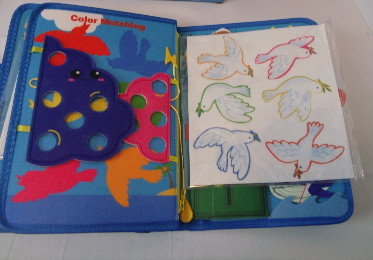 Kickduck Busy Board Noah’s Ark Soft cover Activity Book for Airplane, Trains NEW