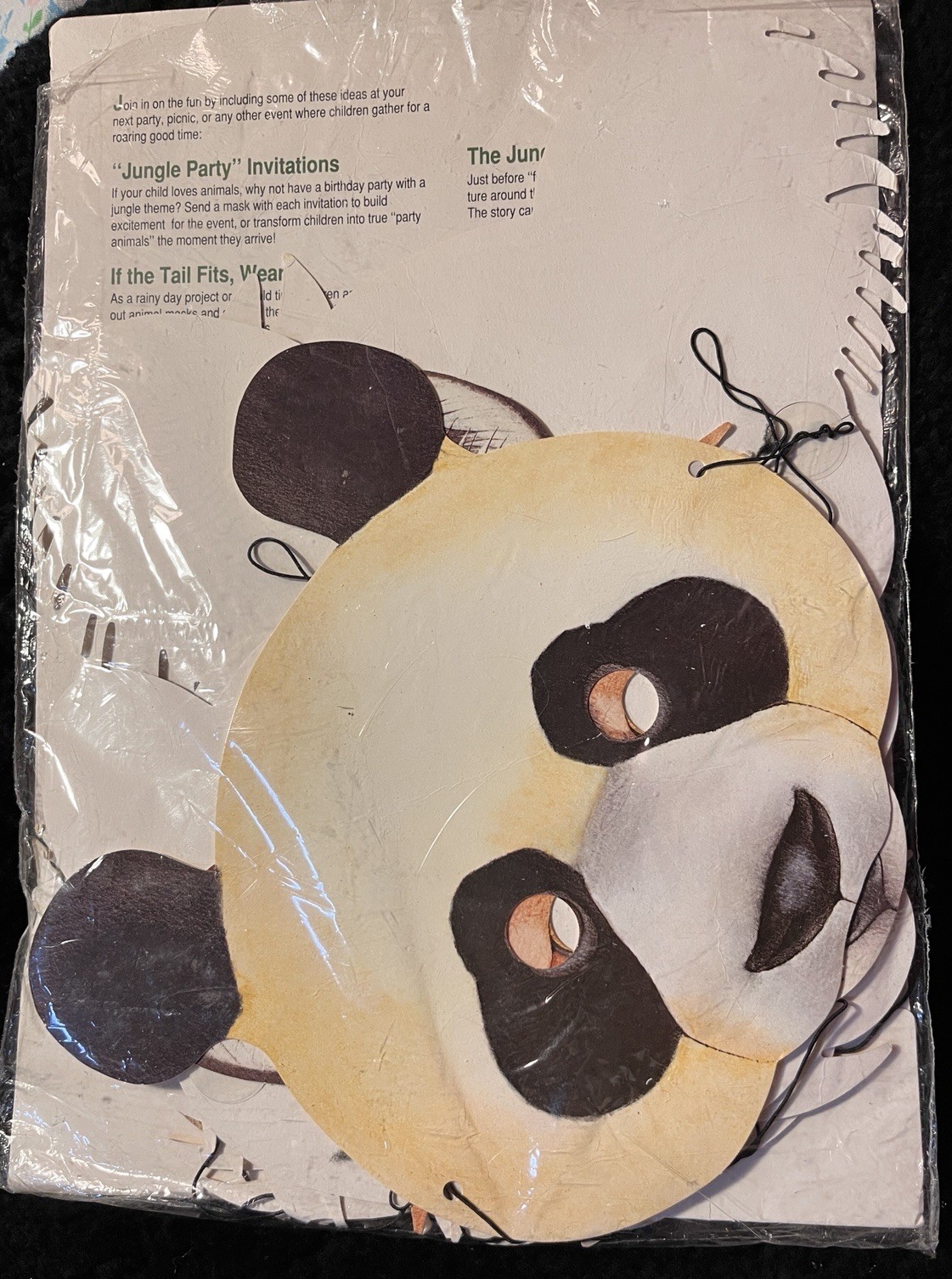12 Realistic Animal Masks SEALED 1989 Discovery Toys Look of the Wild Zoo Party