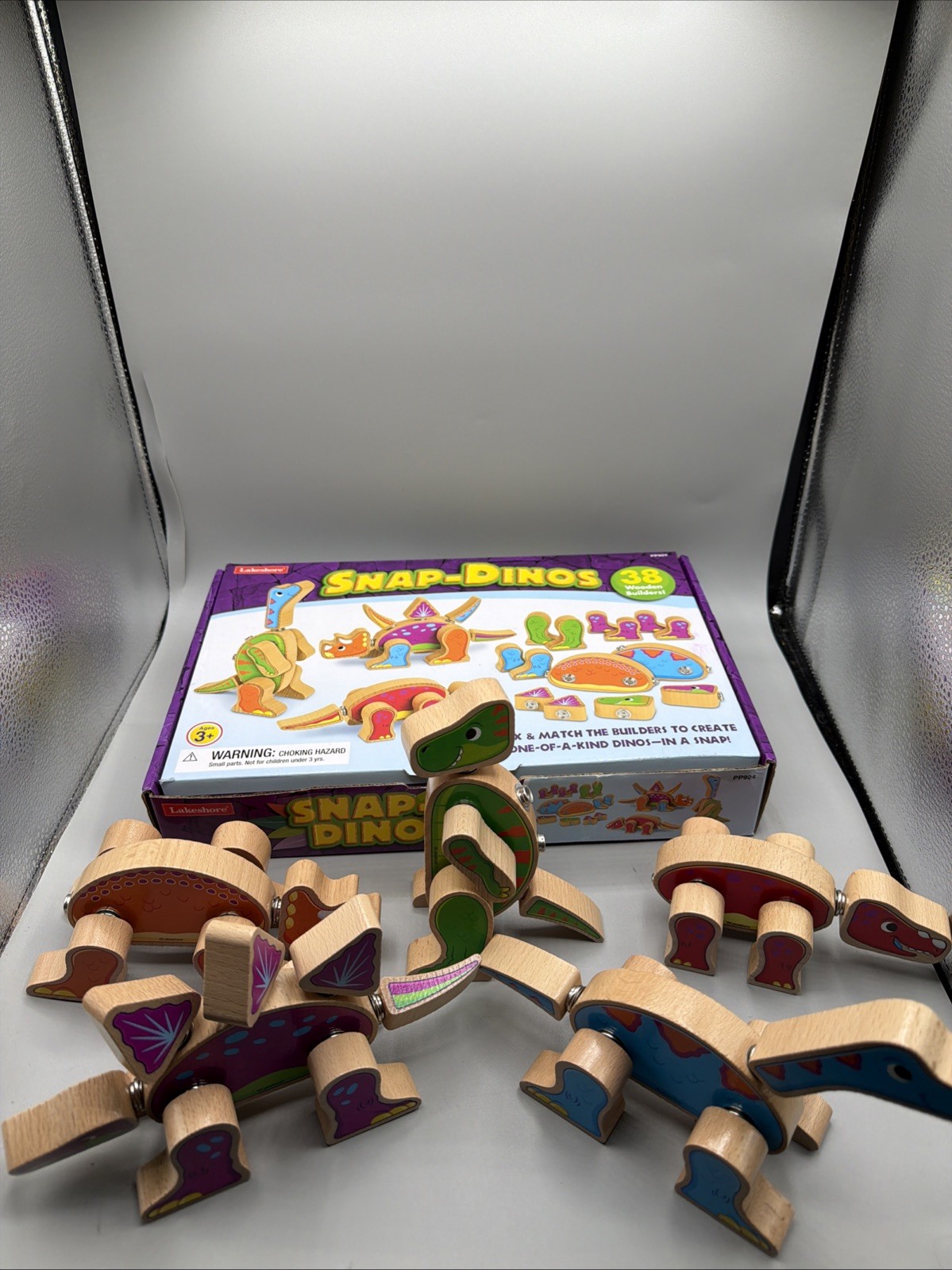 Lakeshore Learning Snap Dinosaur Dino Mix and Match Colorful Wooden 36 Pcs READ