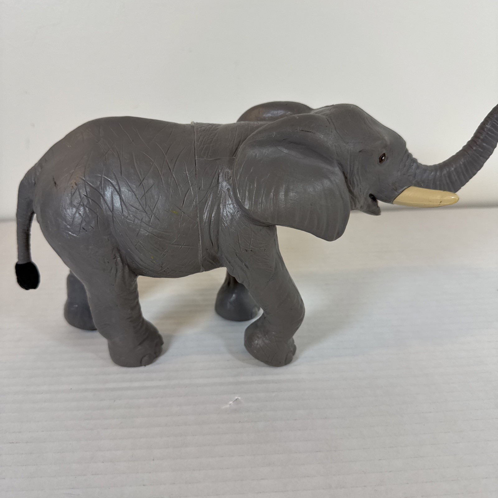 LEARNING RESOURCES ELEPHANT RESIN has ink stain 12” Heavy