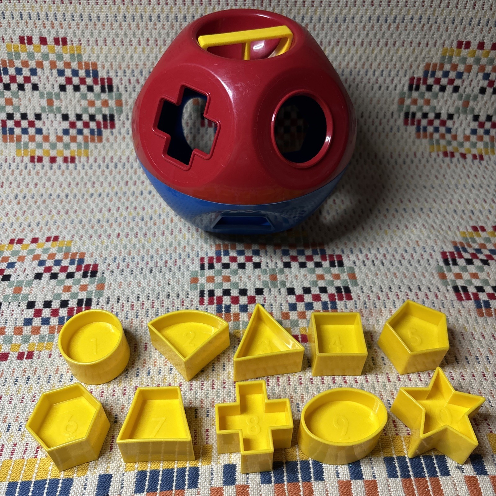 Vintage TUPPERWARE Shape-O-Ball Kids Shape Sorter Complete 10 Shapes