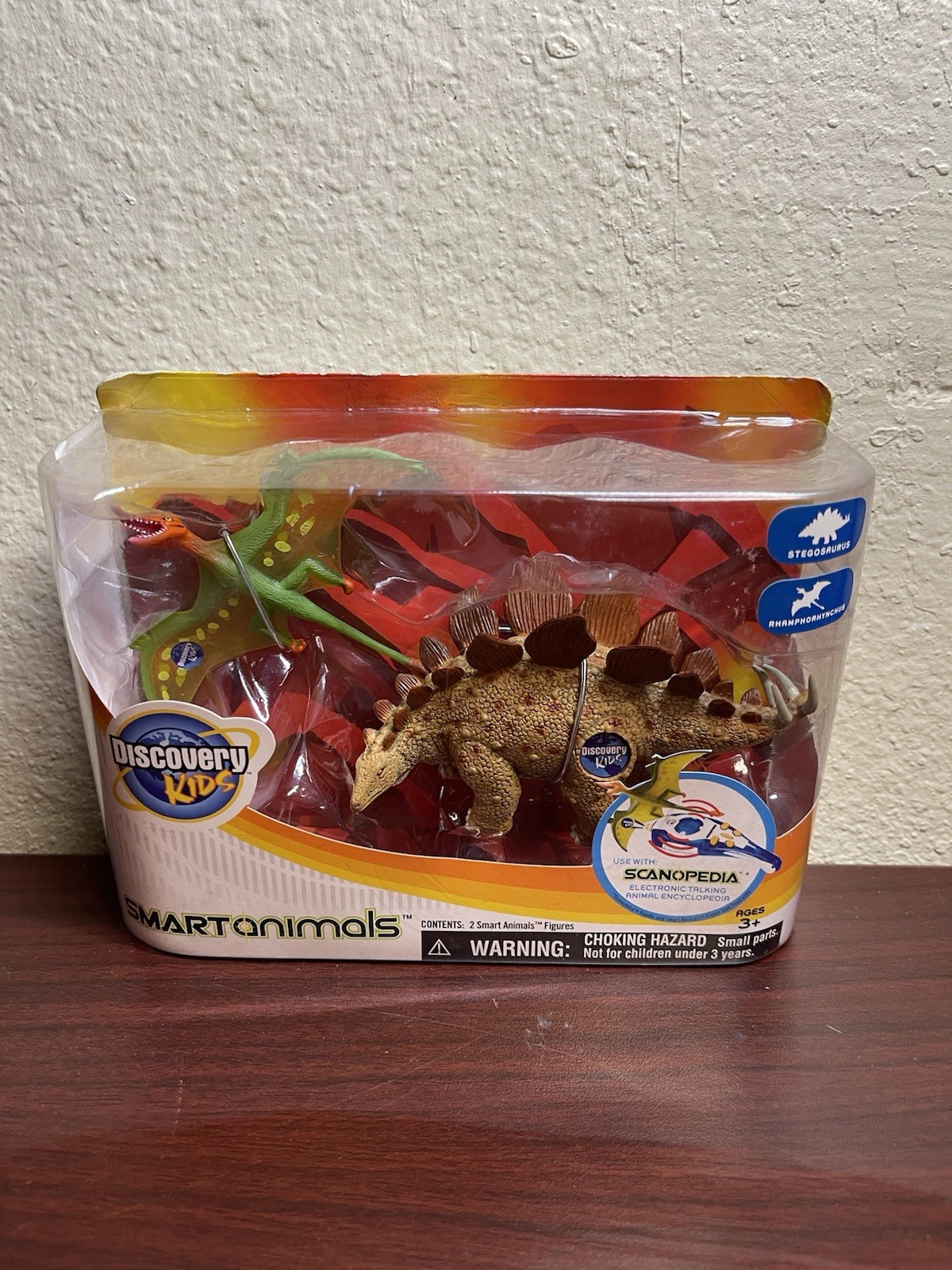 Discovery Kids Smart Animals 2 Pack Series Stegosaurus Rhamphorhynchus