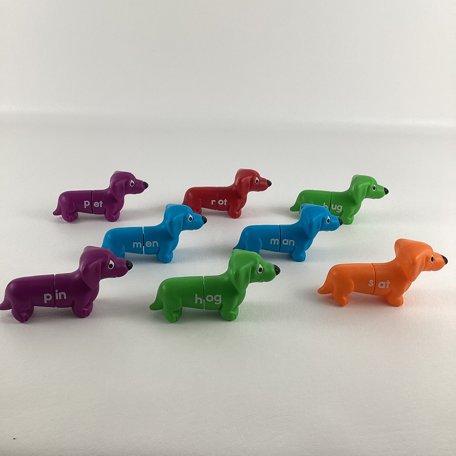 Learning Resources Snap N Learn Rhyming Pups Vocabulary Weiner Dog Pop Apart Toy