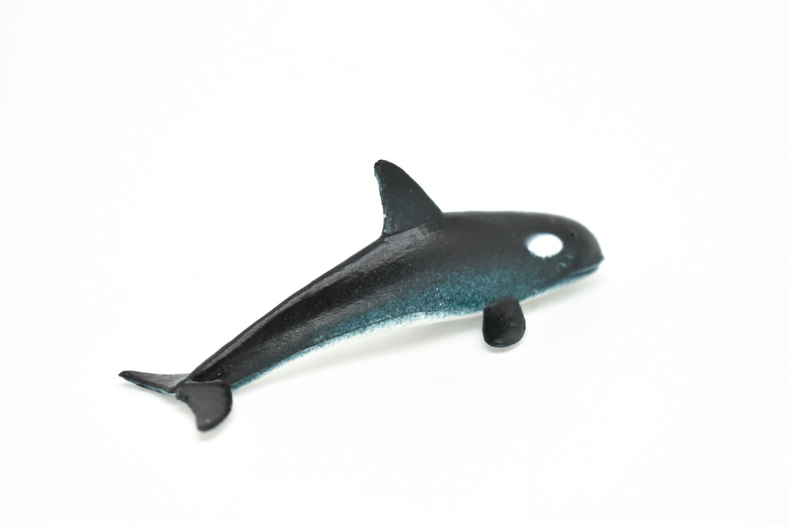 Orca, Killer Whale, Very Nice Rubber Replica 3-inch – F218 B36
