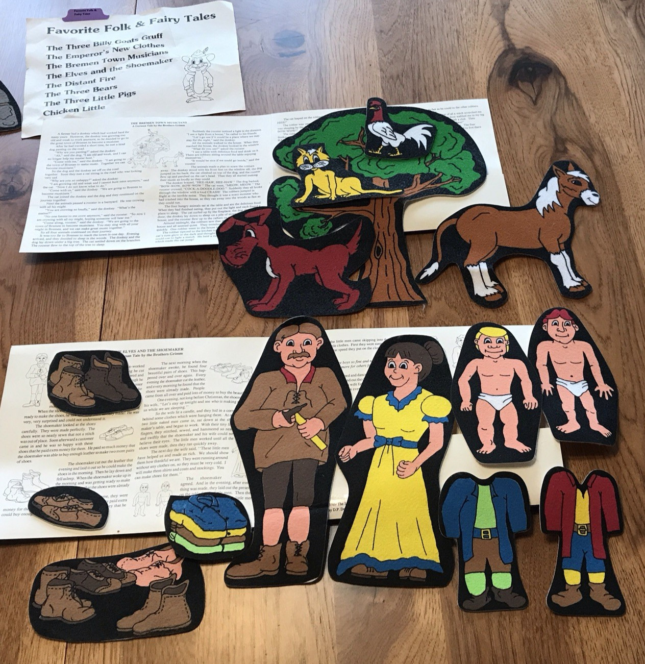 Vintage Felt Storyboard 32 Sets Holiday/Nursery Rhymes/Fables/Fariy Tales