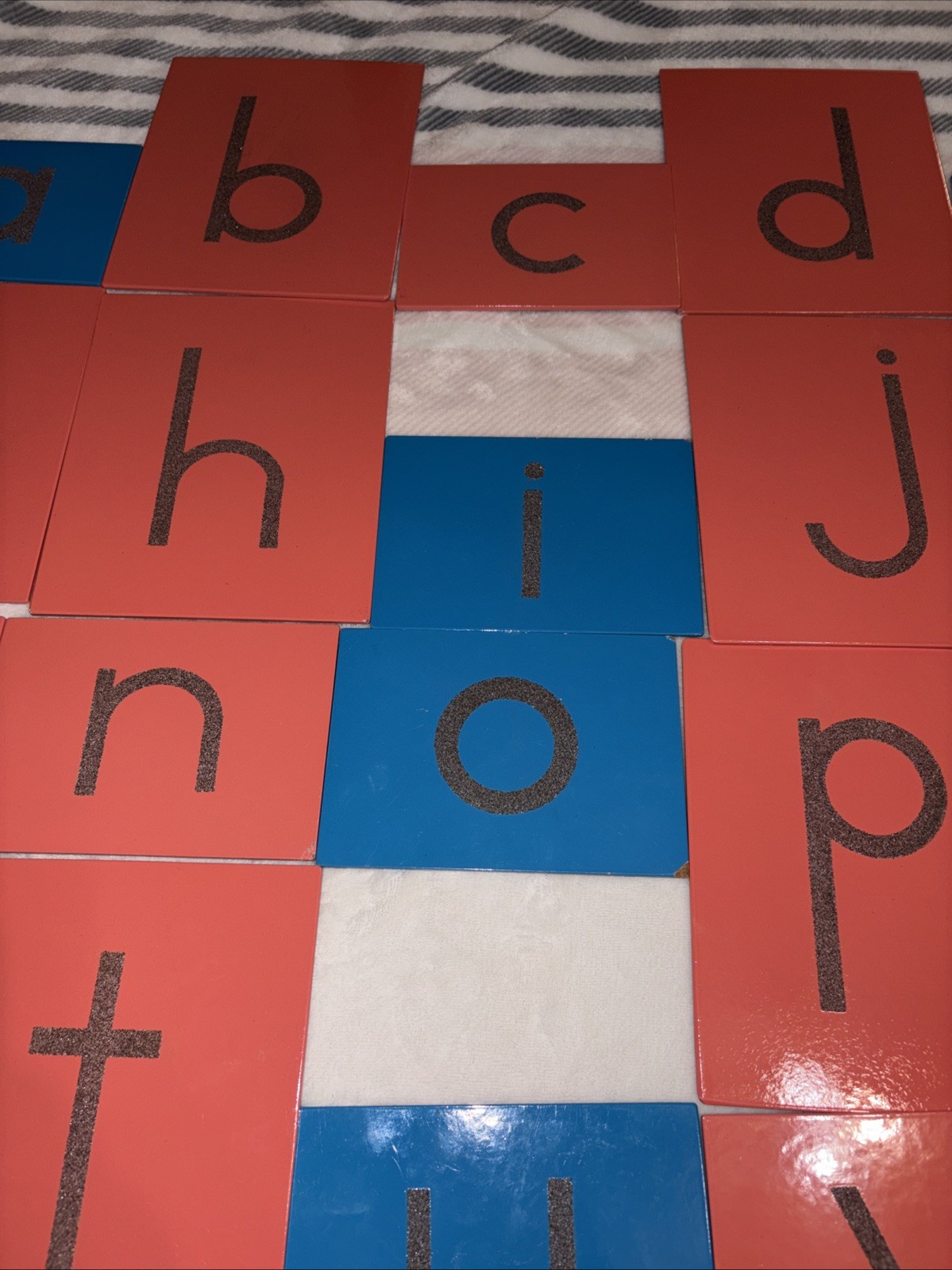 Montessori Sandpaper Letters & Numbers Print Sensorial Tactile Visual Nienhuis