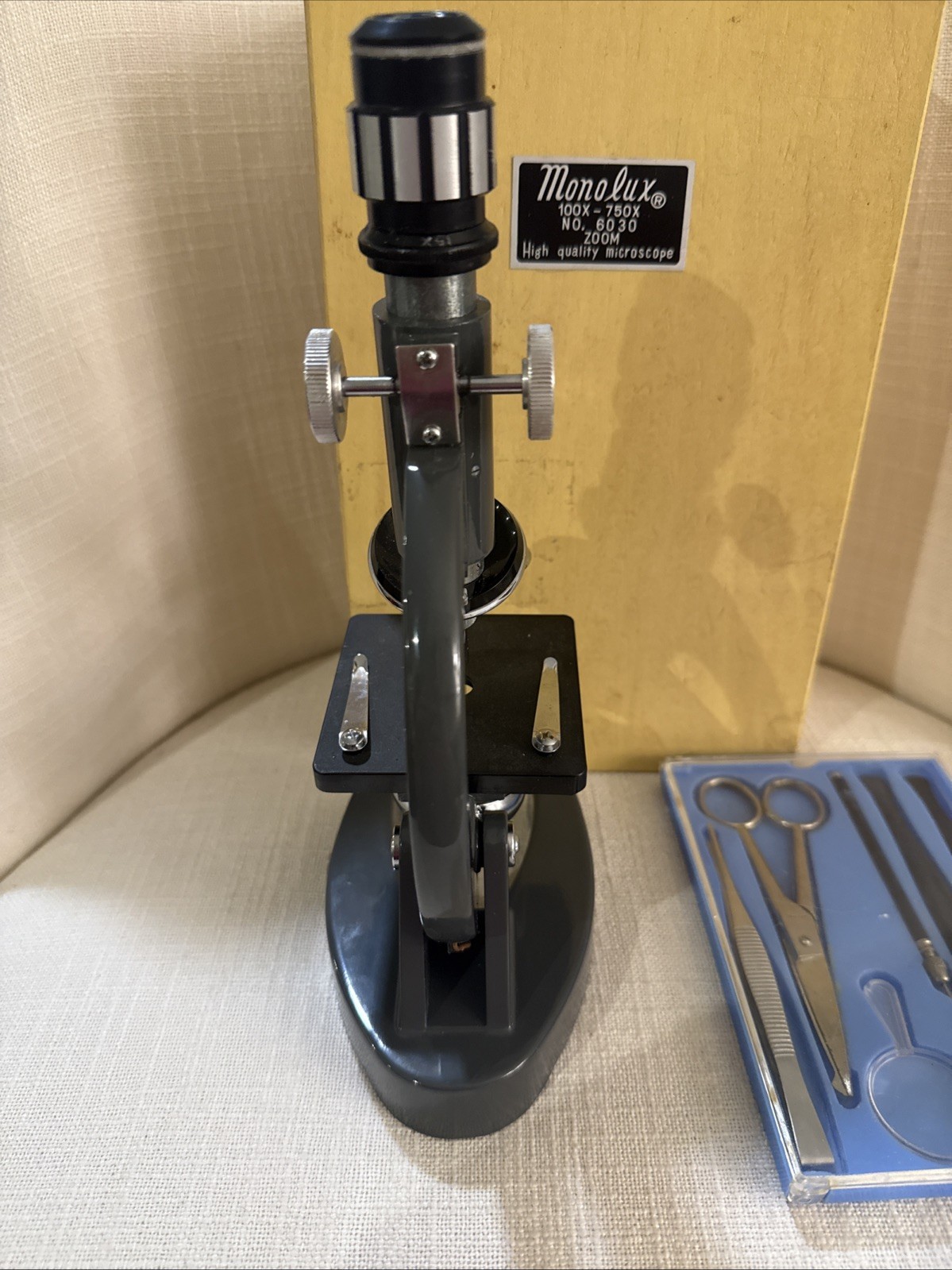 Vintage Monolux No. 6030 Microscope Kit 100x–750x Japan Wood Case READ