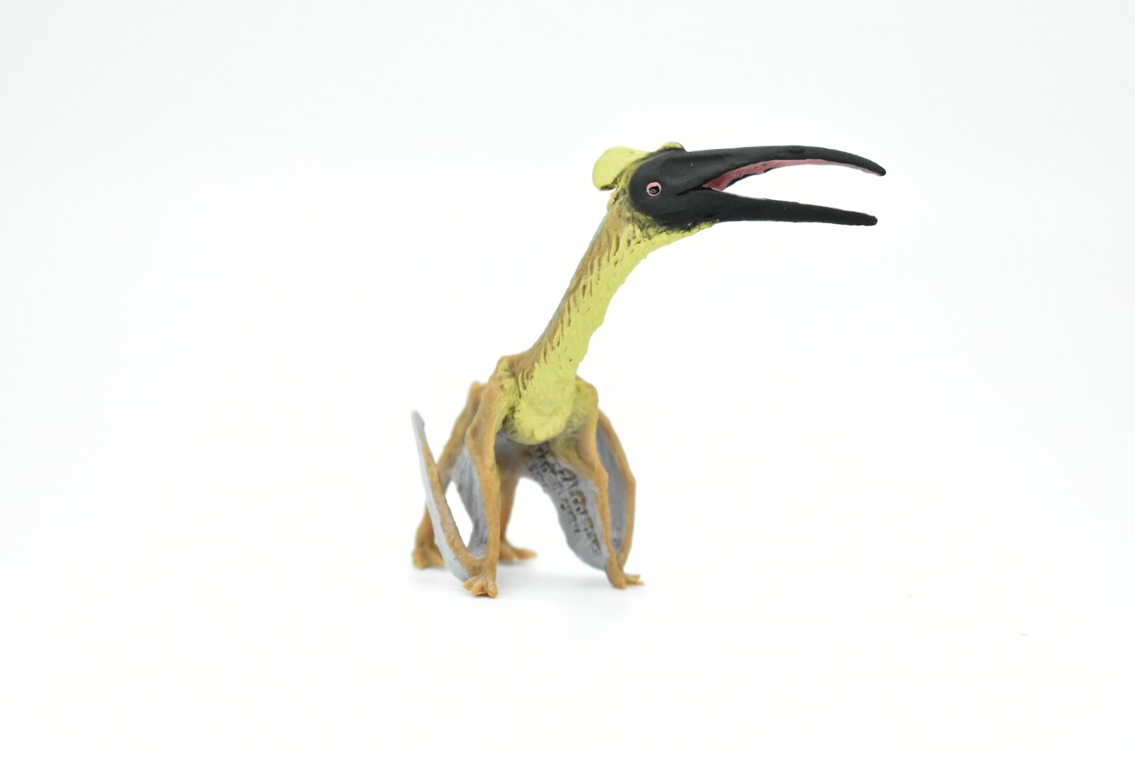 Quetzalcoatlus Dinosaur, Very Nice Plastic Replica 3″ F8103-B117