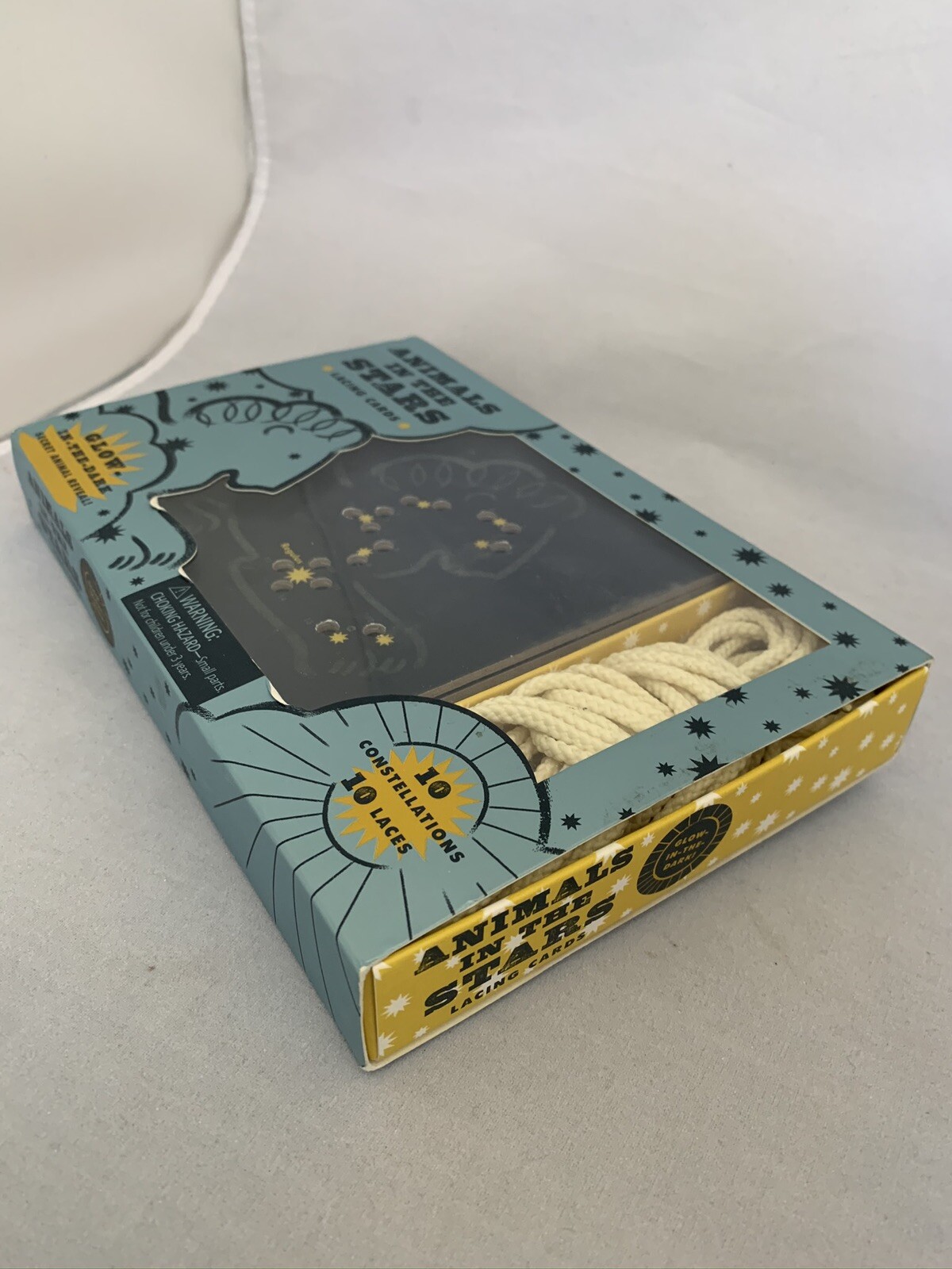ANIMALS IN THE STARS LACING CARDS / glow in the dark / Chronicle Books I1