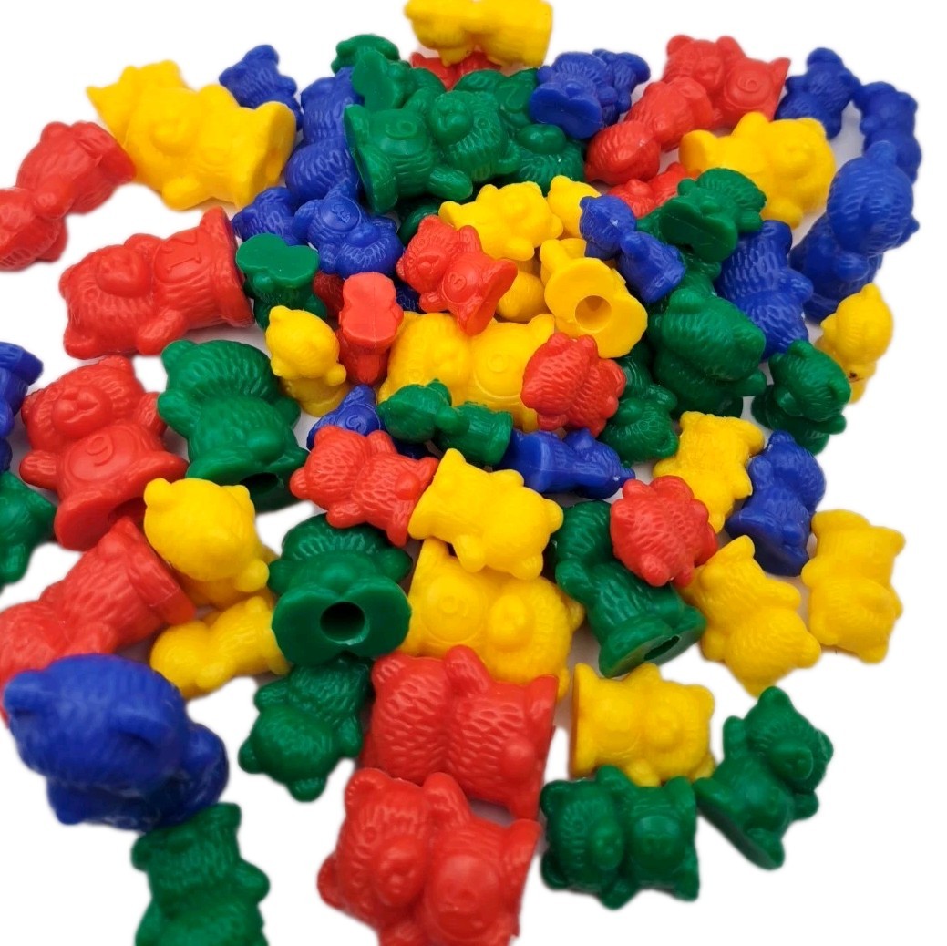 74 Plastic Counting Bears Small, Medium, Large 4 Colors yellow, Green, Red, Blue