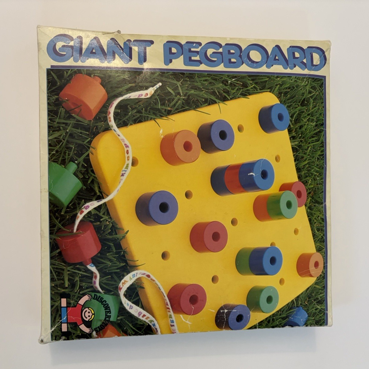 Discovery Toys Giant Pegboard Vintage 1988 Set w/ 25 Pegs, Ages 18M-3Y MPN 165