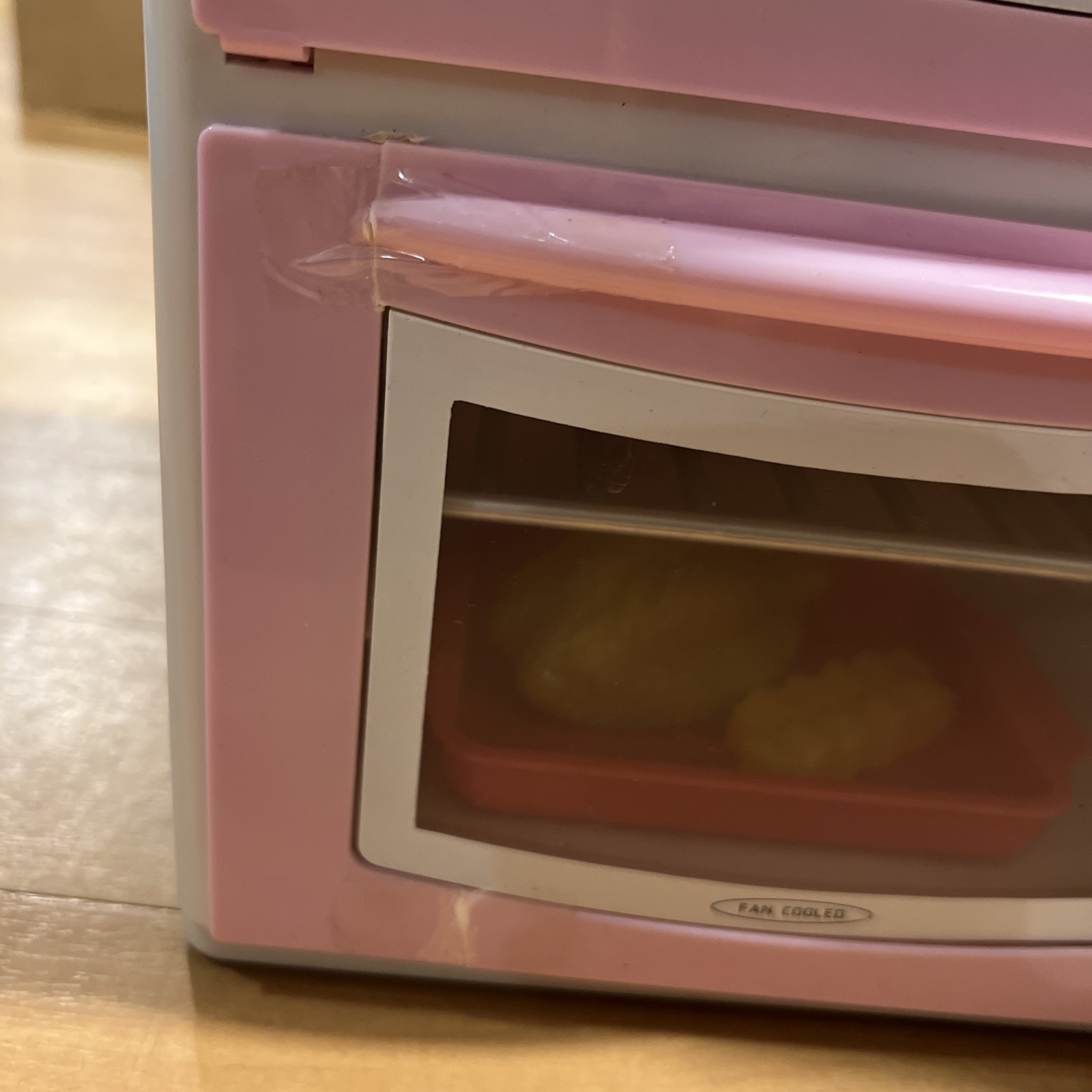 Casdon Electronic Cooker Toy Kitchen Pink Lights Sounds Kids Pretend Play