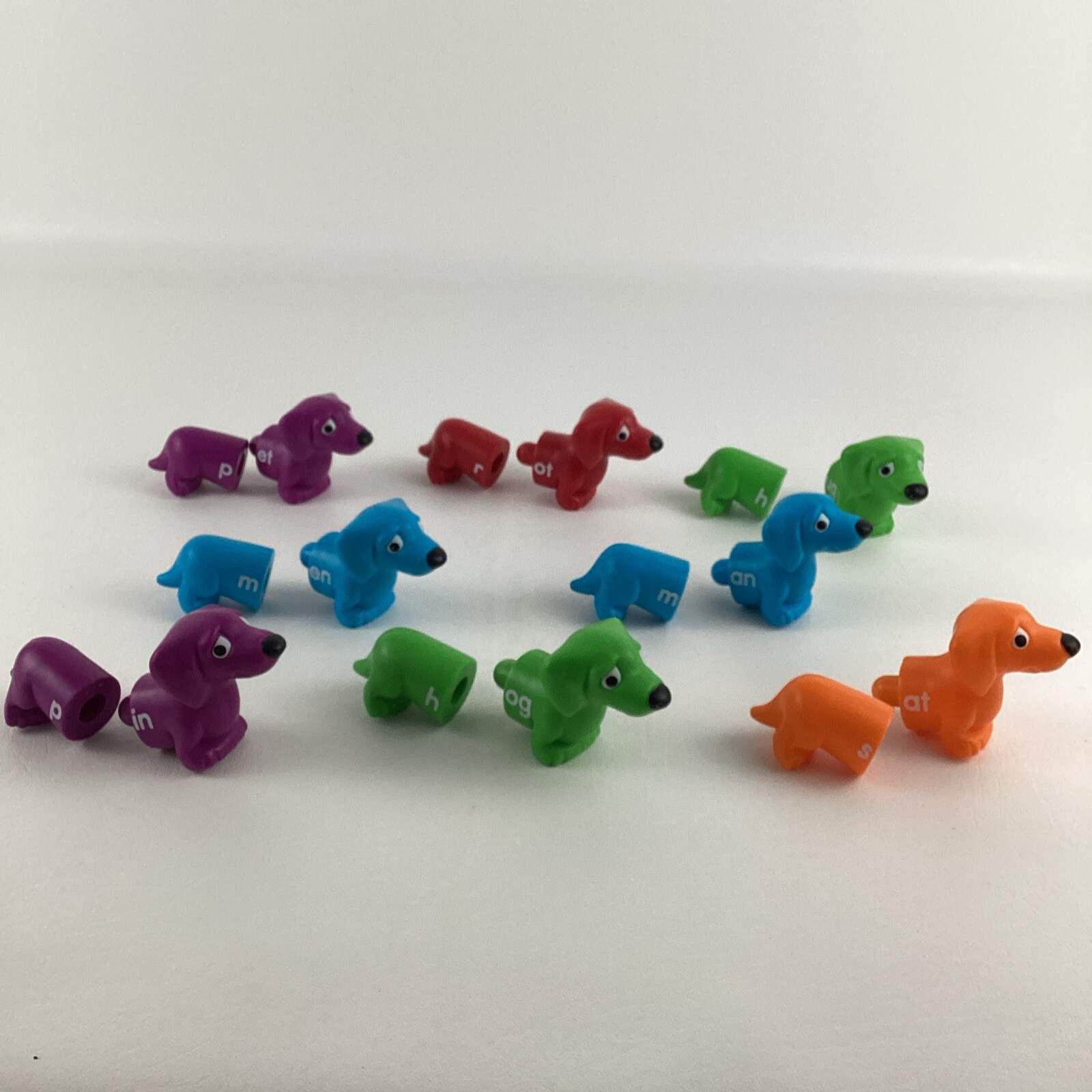 Learning Resources Snap N Learn Rhyming Pups Vocabulary Weiner Dog Pop Apart Toy