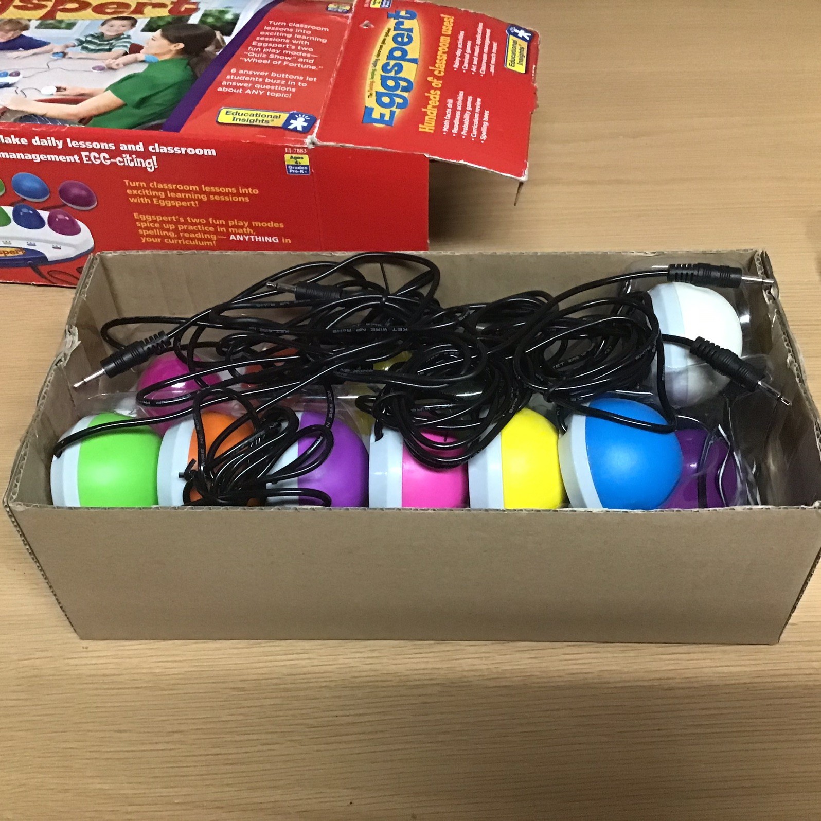 Eggspert Classic Educational Insights Classroom Buzzer Game new open box