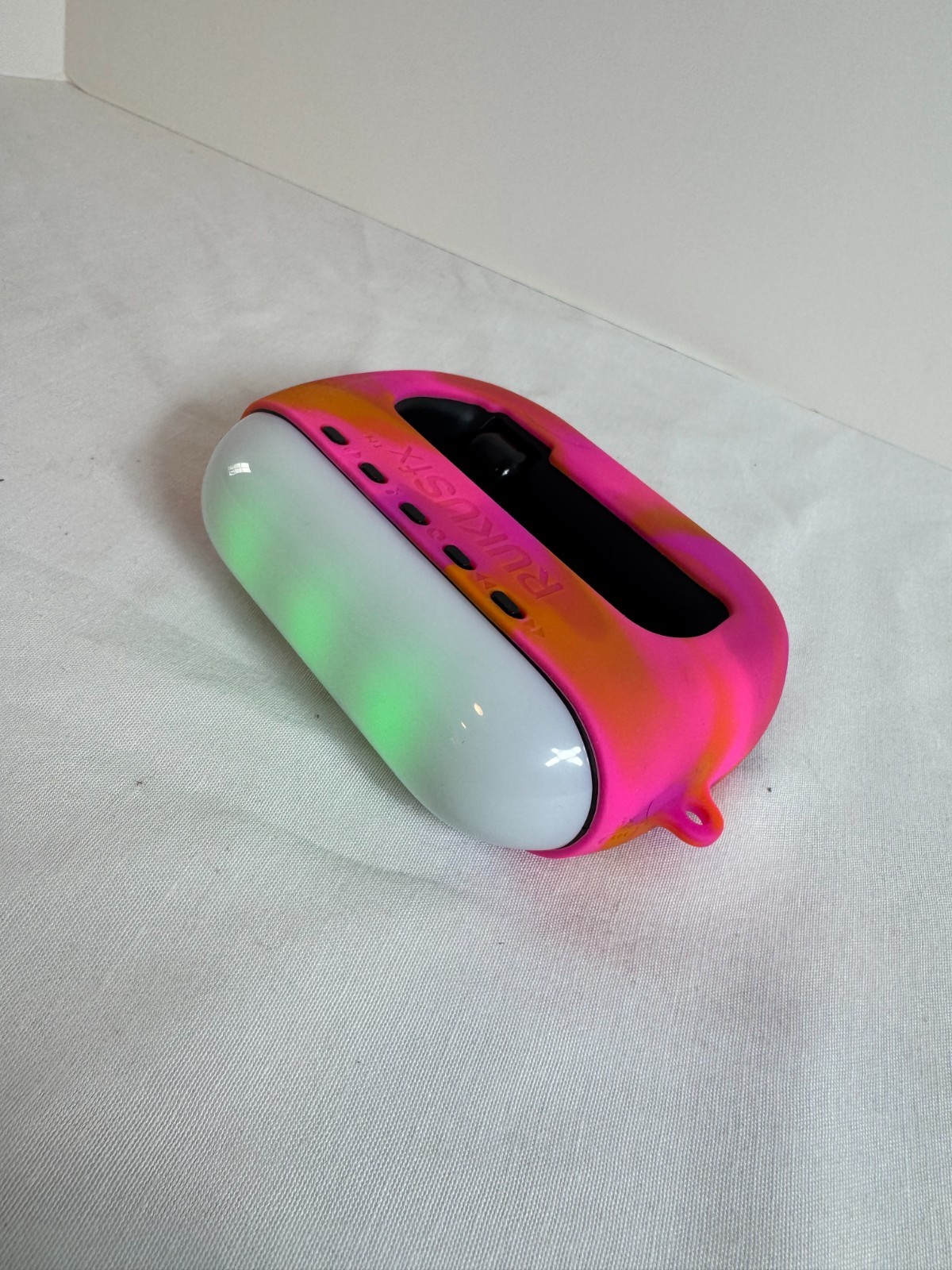 RUKUSfx PRO Motion-Controlled Music Mixer Plus Gaming with Bonus Skin Powers On