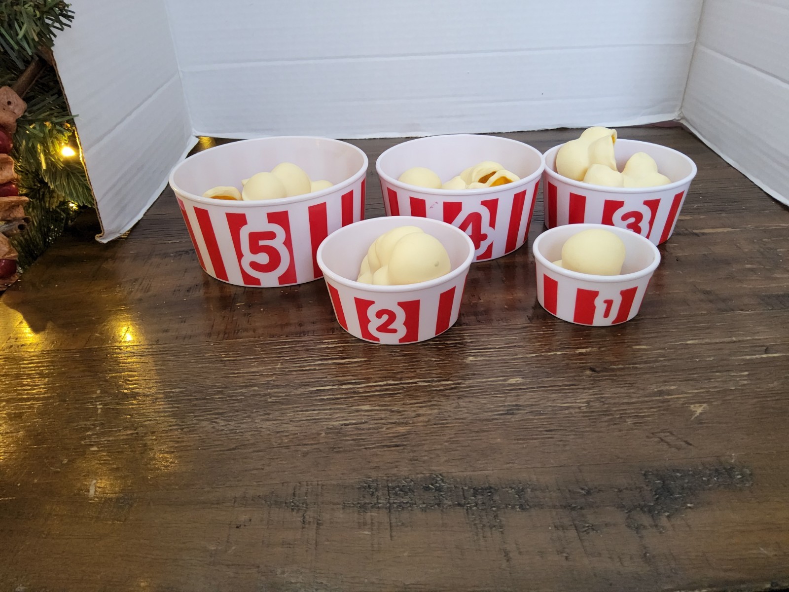Learning Resources Count ’em Up Popcorn 1-5 Numbered Bowls 15 Pieces of Popcorn