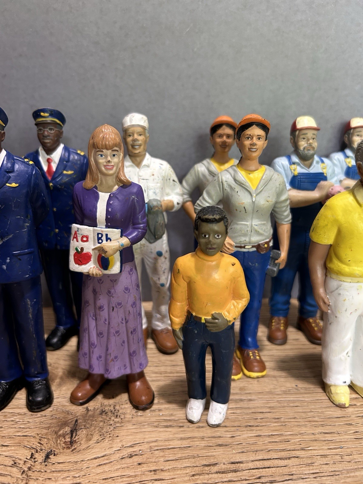 VTG 18 Lakeshore Learning Community Block Career Helpers Play People