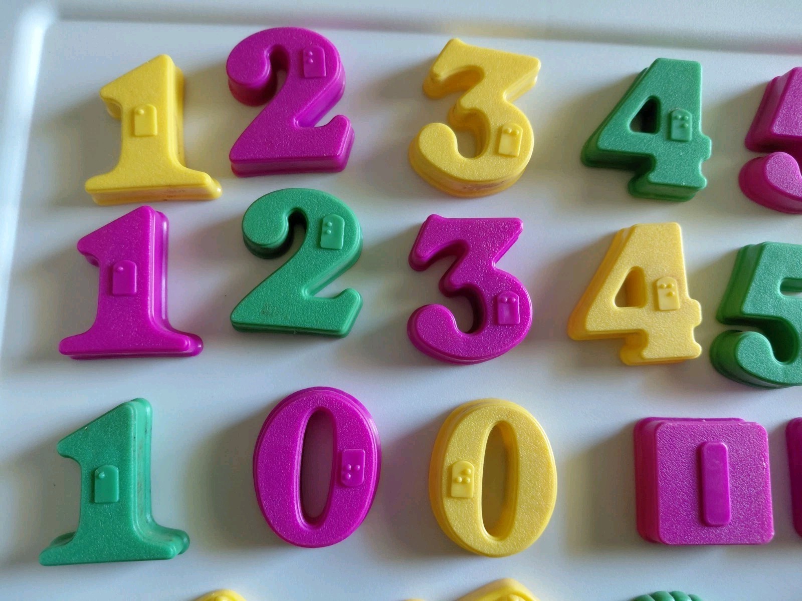 Vtg 1997 Barney & Friends Magnetic Numbers set BJ Baby Bop 30 Pieces 90s