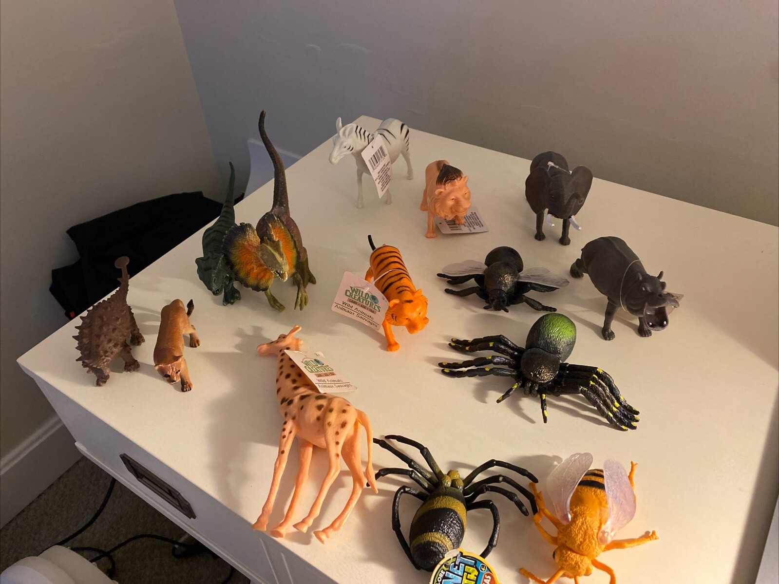 NWT Animal Replicas From Planet Earth & Wild Creatures Dinosaurs, Beetles, Safri