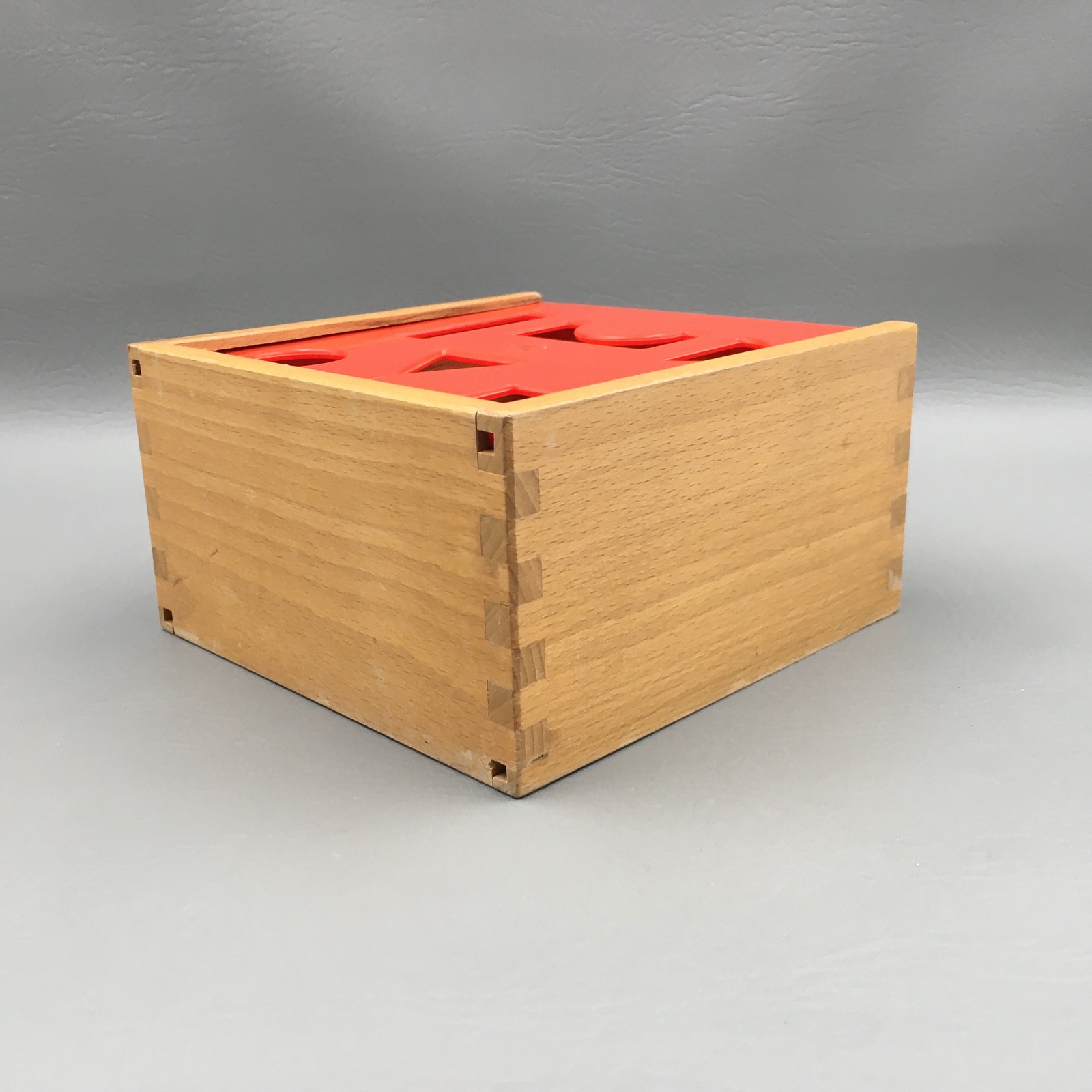 Plan Toys Wooden Shape Sorter Box & Puzzle Set Montessori Preschool Learning Toy