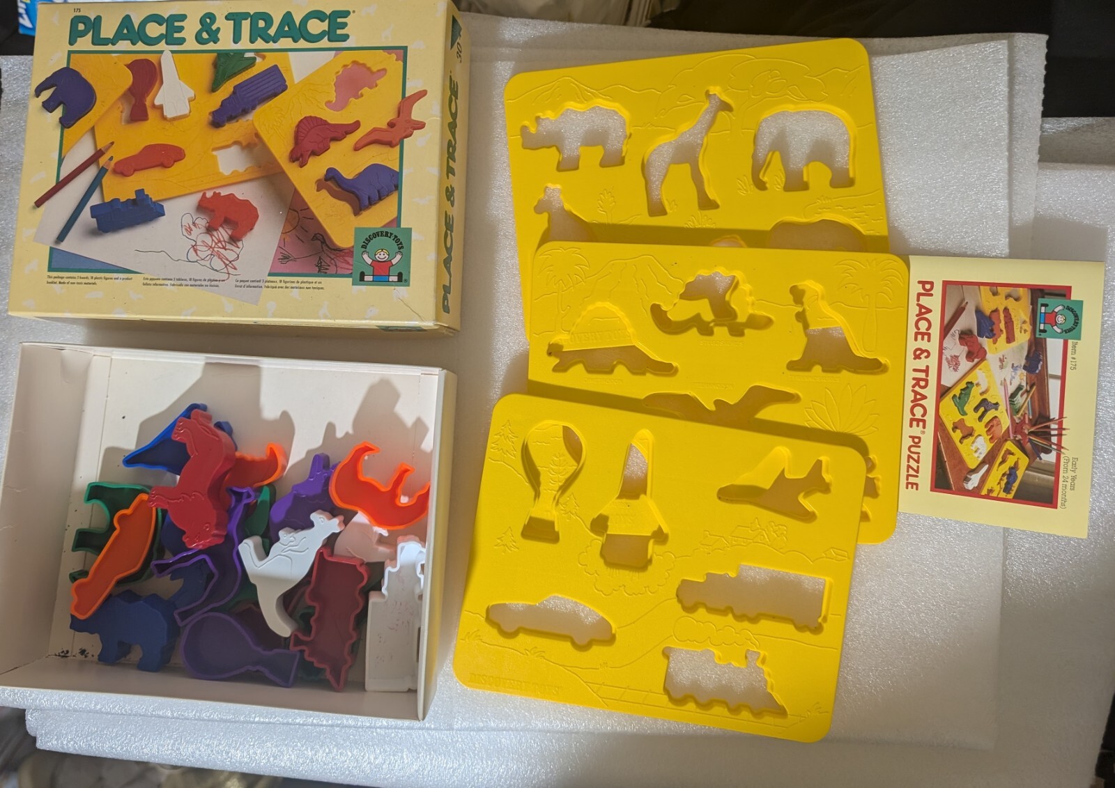 1990 VTG PLACE AND TRACE PUZZLE STENCIL SET Discovery Toys Dinosaur Car Zoo