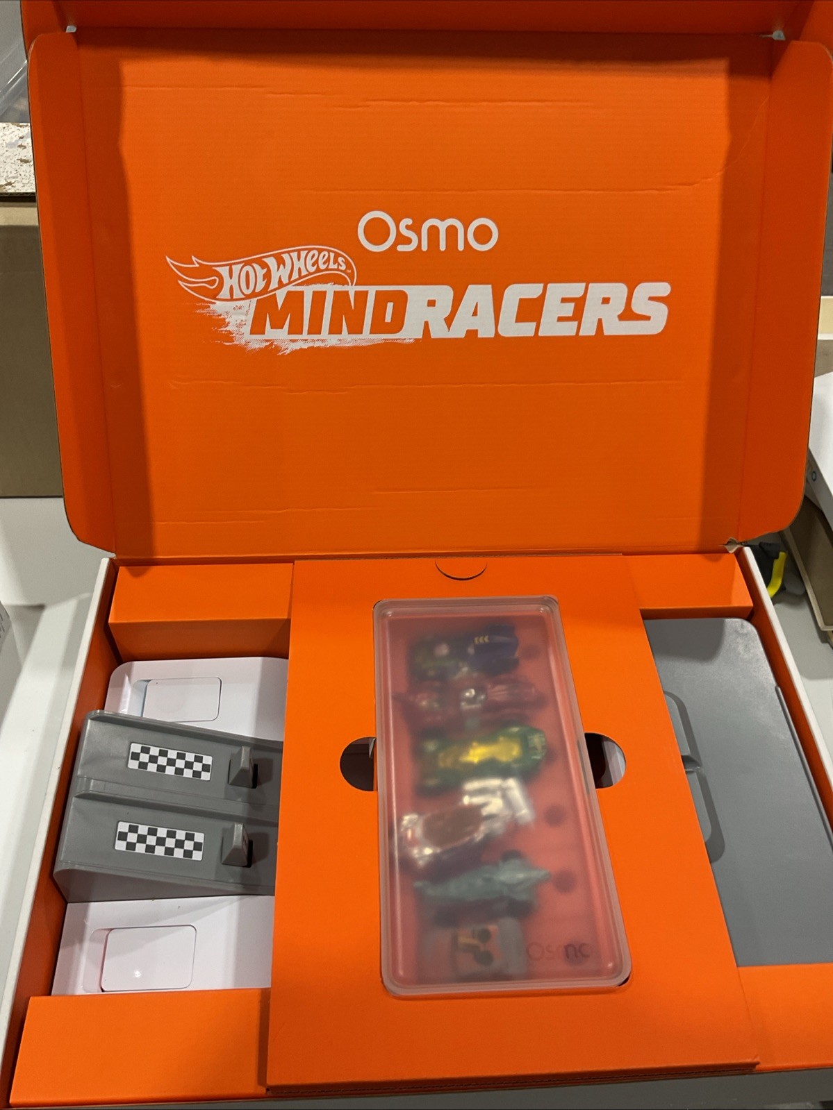 Osmo Hot Wheels Mind Racers Coding STEM Game Kit iPad base included Ages 7+
