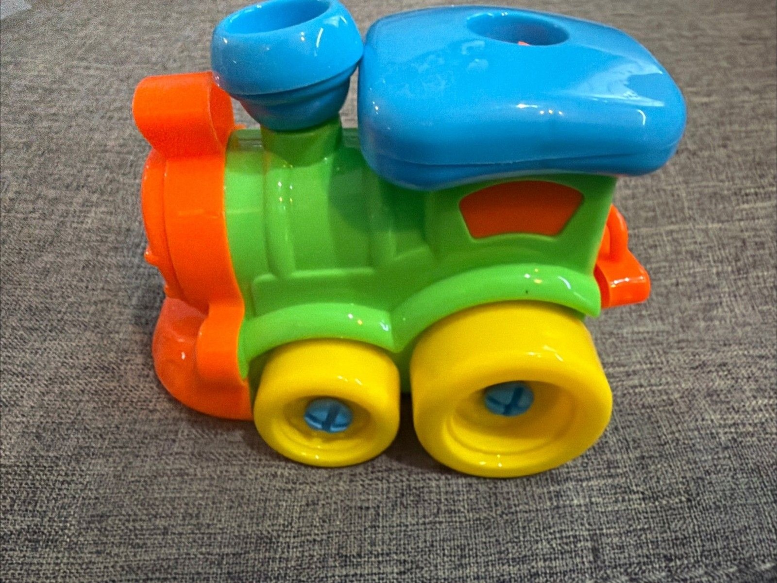 Discovery Toys Take-Apart TRAIN with Tool – Thinking Skills- no screwdriver