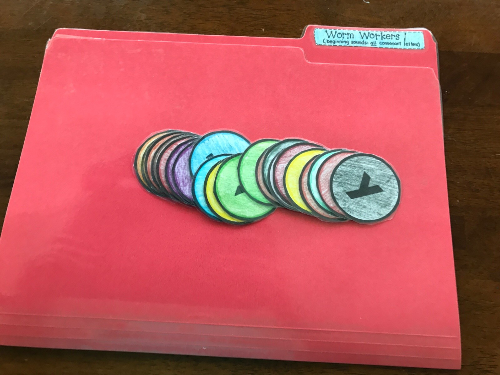 Worm Workers! beginning Sounds Grade K language Art file folder game teacher
