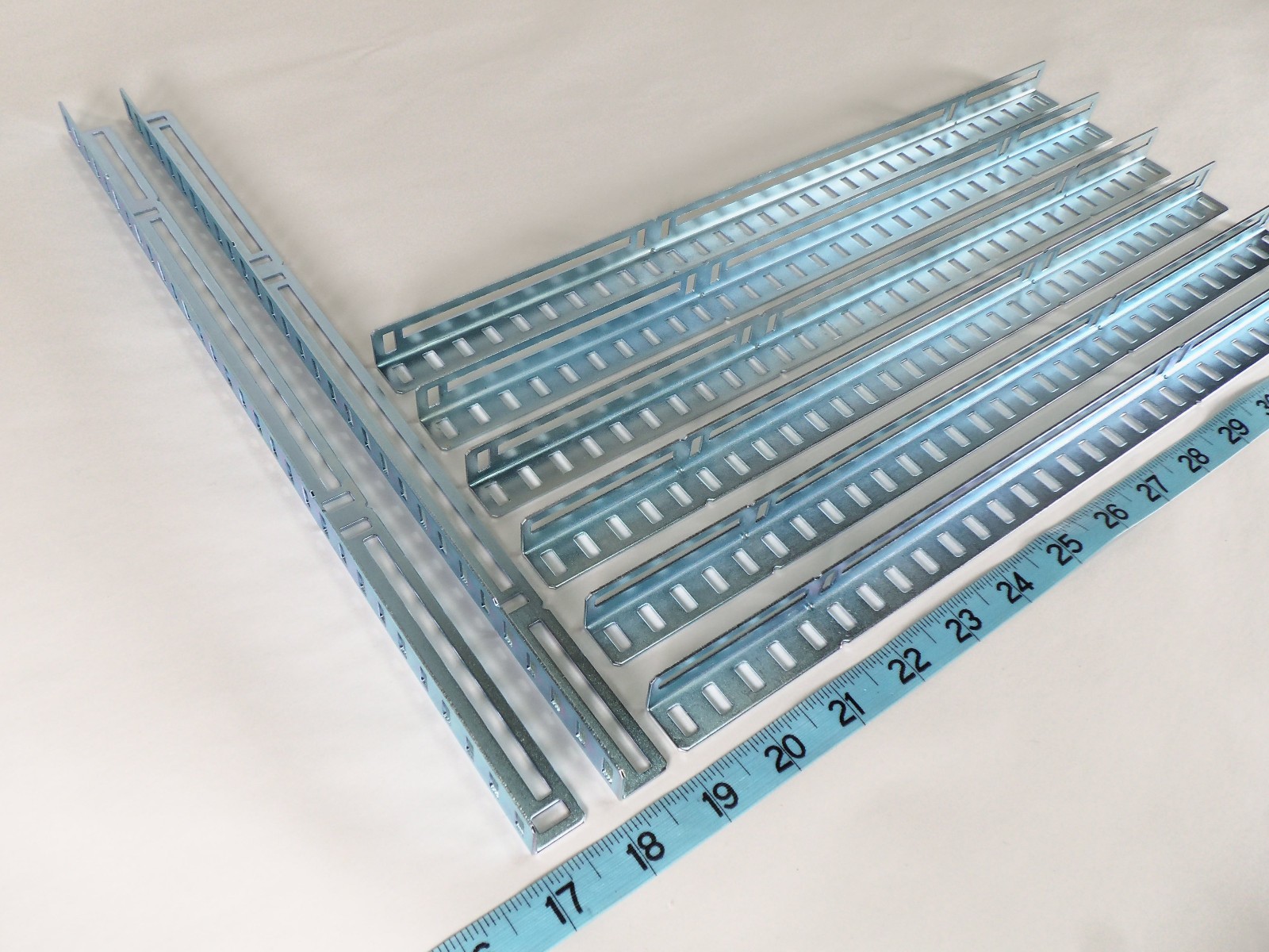 VEX Robotics EXP V5 Steel 1x1x30 Angle Rail Mixed Lot of 8 Pieces