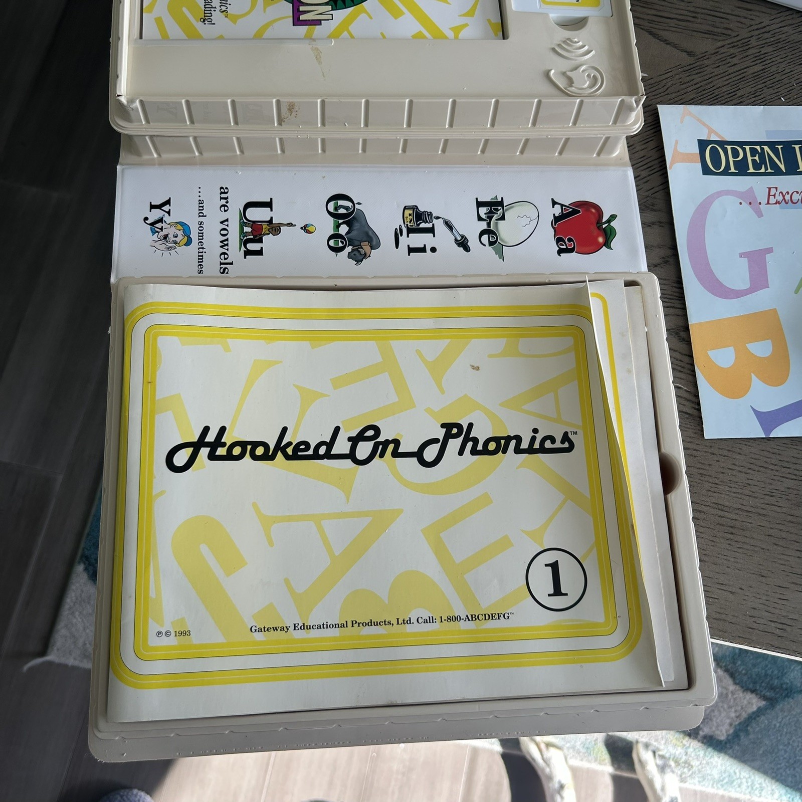 Vtg Hooked On Phonics Boxed Set Learn To Read Books & Cassettes. New/Used.