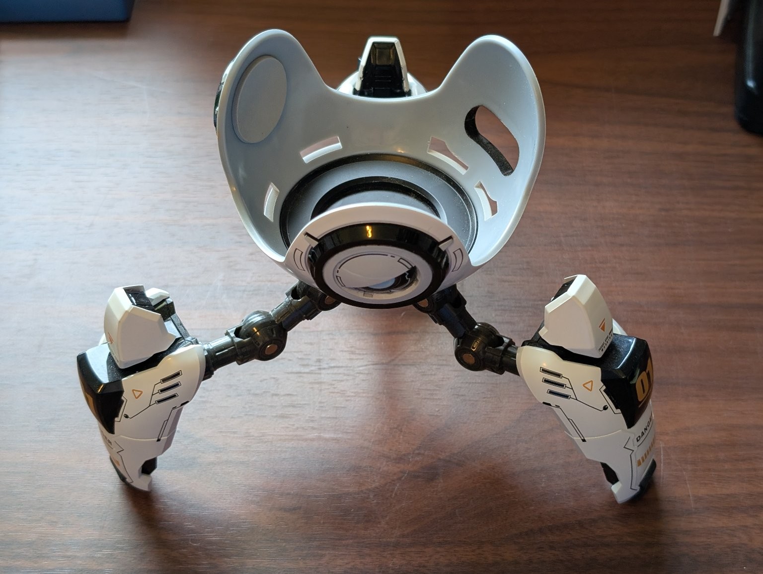 Stand for Spirok Robo Mech ONLY Legs Adjustable Posable