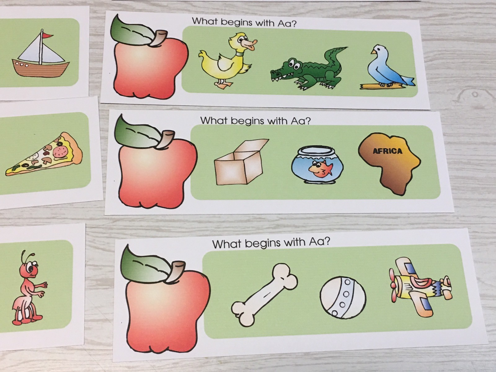 Phonics Aa- What Begins With Aa – Laminated Activity Set – Teaching Supplies
