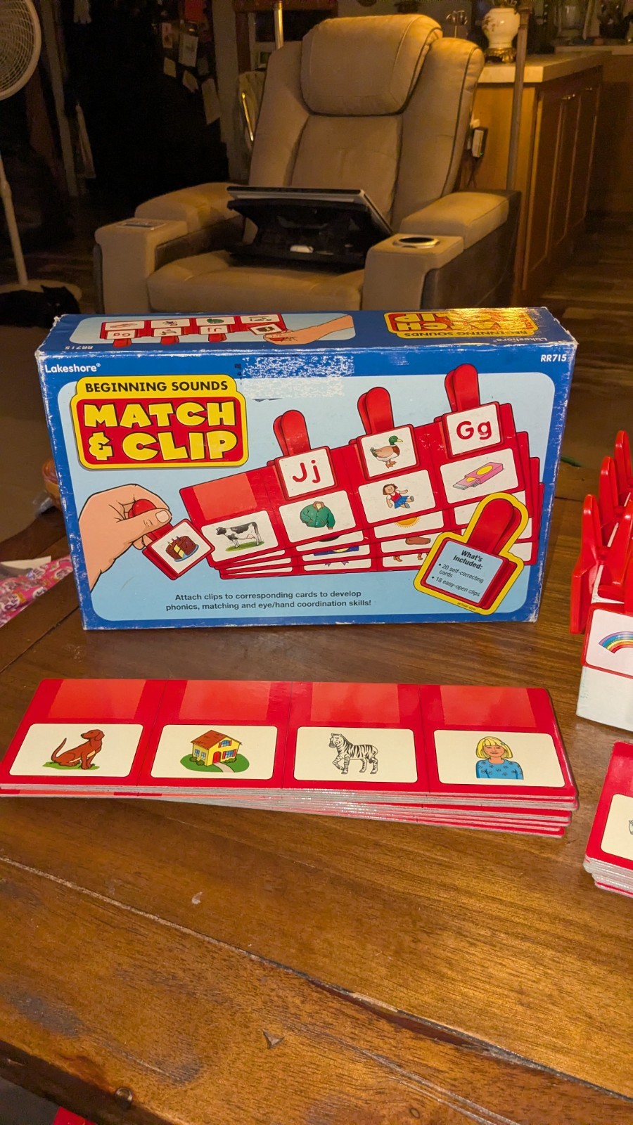 Lakeshore Match & Clip Beginning Sounds Reading Centers Complete Game Homeschool
