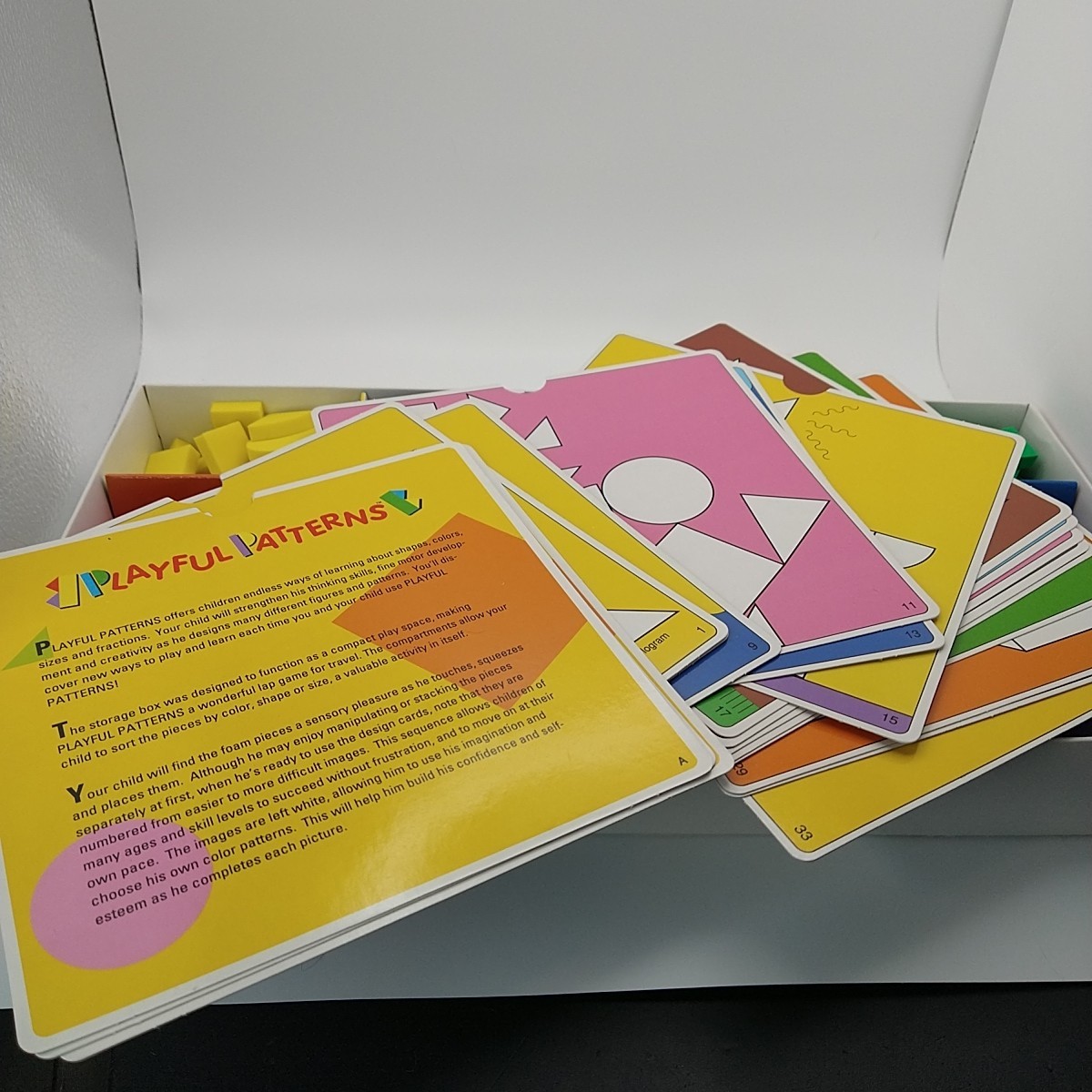 Vtg 1991 Discovery Toys Playful Patterns Design Shape Activity Game Complete