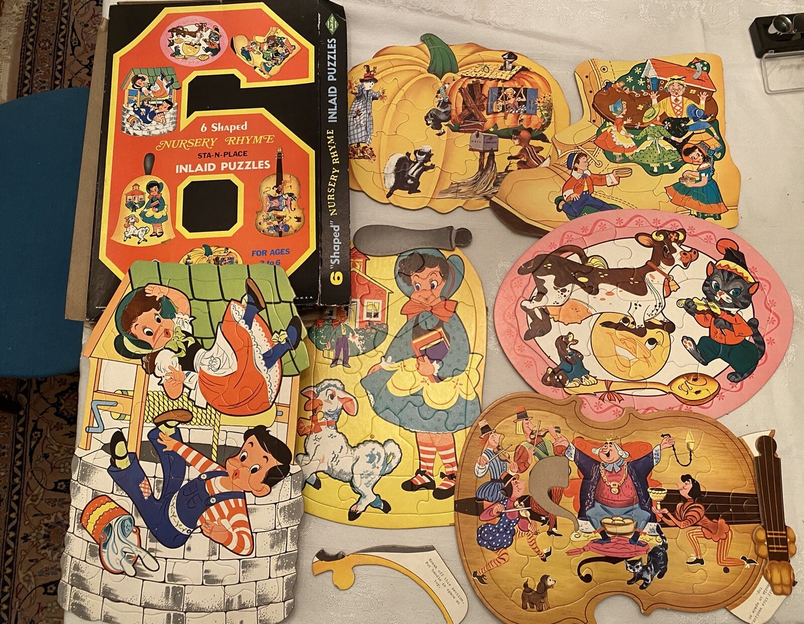 Vintage WARREN #6230 Nursery Rhymes BUILT-RITE 6 Shaped Sta-N-Place Puzzles Box