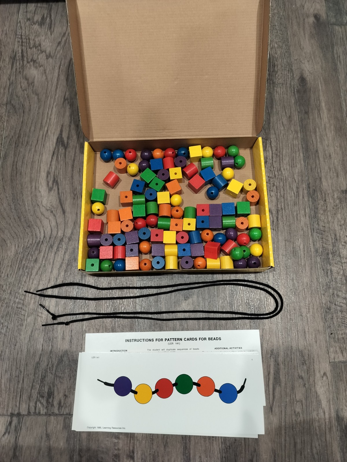 Learning Resources Beads & Patterns Card Set – 108 Beads/6 colors, 20 cards, EUC