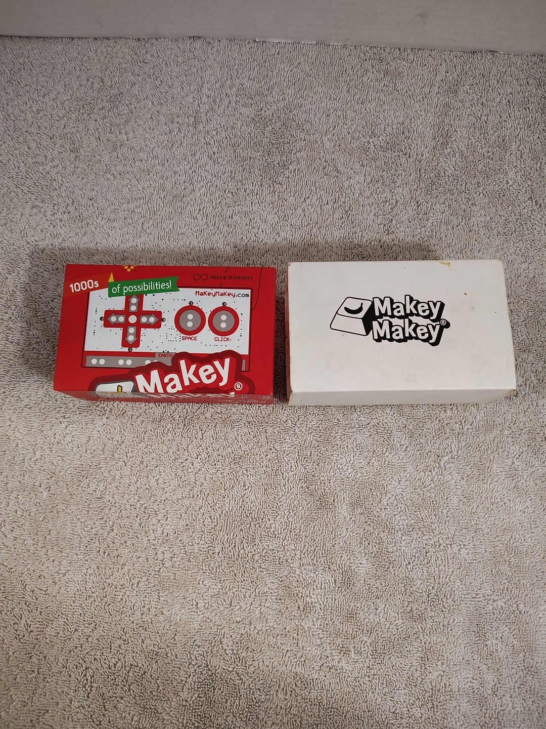 Makey Makey Joylabz Invention Science Kit – AGES 8 AND UP – Creative – Open Box