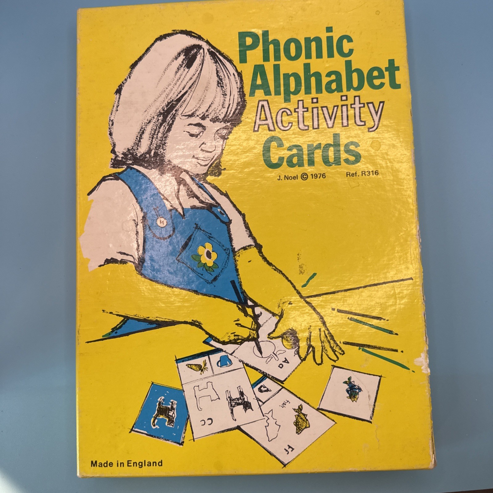 Vintage Phonic Alphabet Cards 1976 By J Noel; No “X” Or “Y”; Made In England