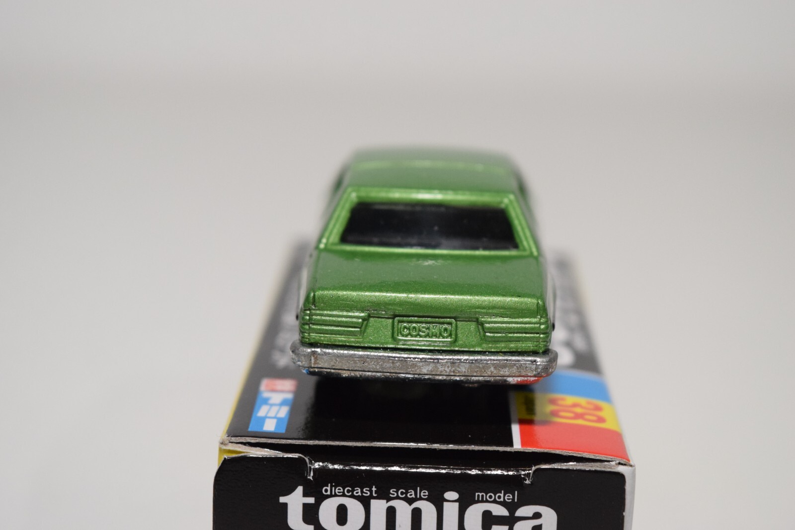 A94 1:64 3 INCH TOMICA TOMY 38 MAZDA COSMO L LIMITED MET. GREEN MIB