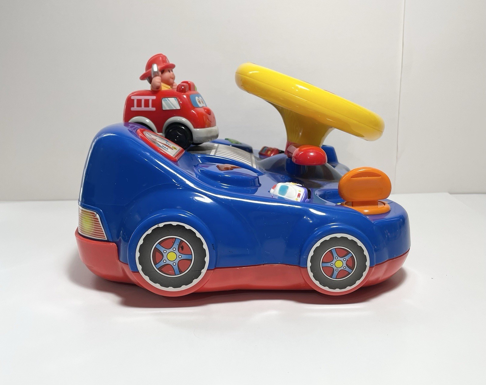 Toys “R” Us Bruin Interactive Steering Wheel and Dashboard, Wacky Sounds Rescue