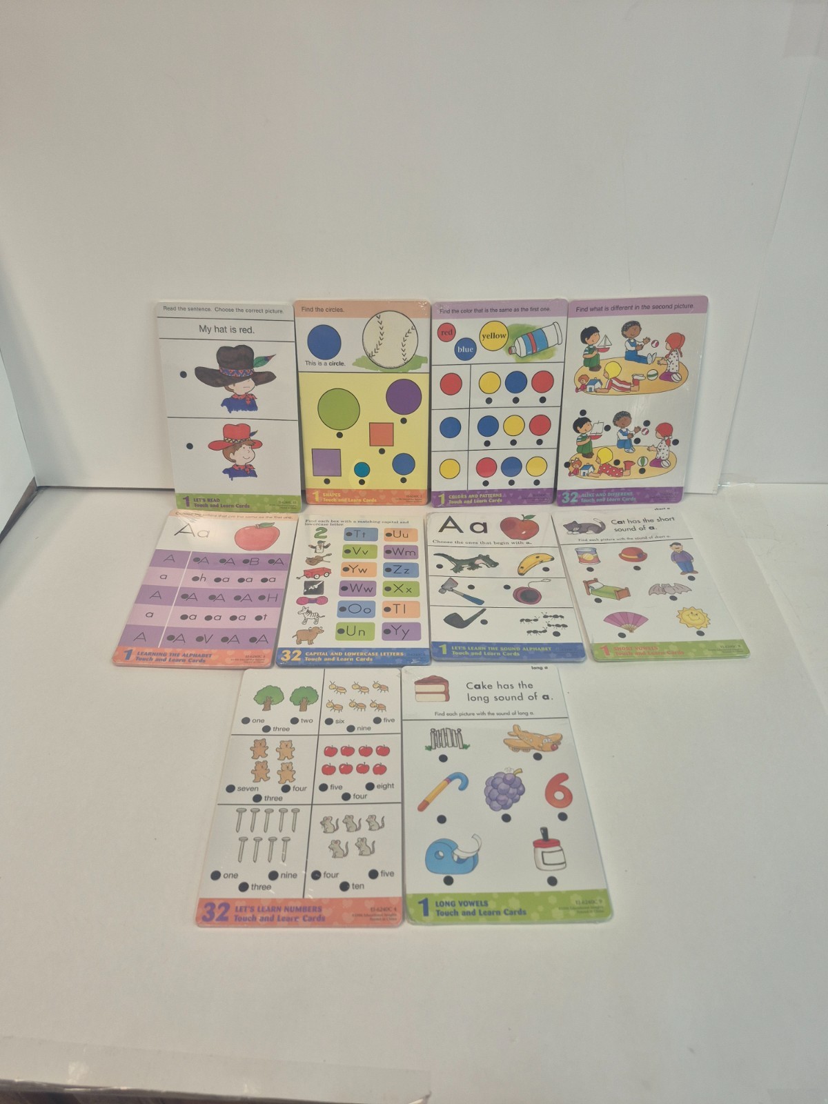 EDUCATIONAL INSIGHTS ROAD TO READING ACTIVITY SET W/ 10 SETS OF LEARN CARDS